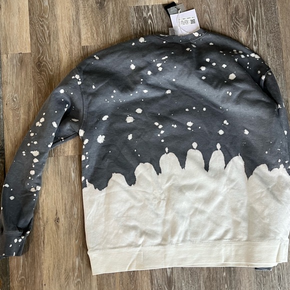 Women’s Large Kansas City Chiefs Crewneck - Picture 4 of 4